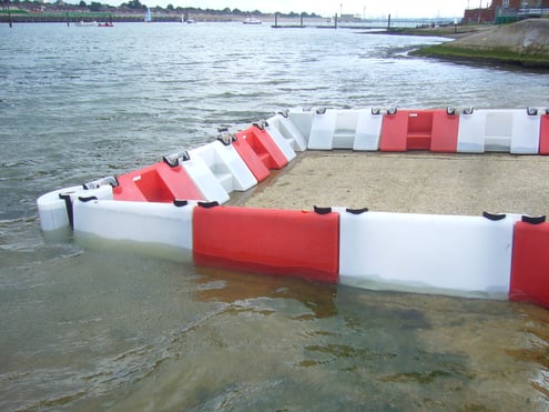 flood defence barrier
